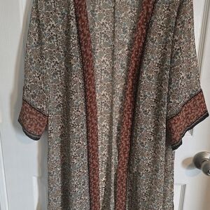 Maurices Floral Patterned Top with Brown and Blue Hues
